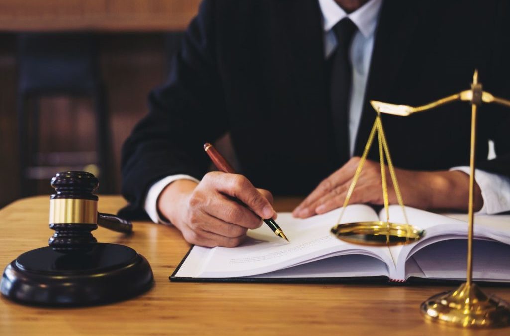 Should I Get a Lawyer for Bankruptcies?